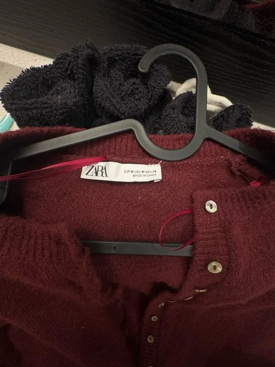 Zara Women's Burgundy Button-Up Knit Cardigan - Picture 3 of 3